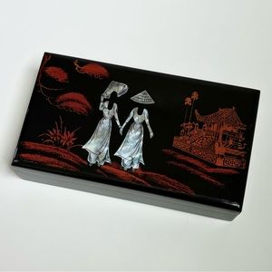 Vintage 90s Asian Vietnamese Lacquered Black Red Accent Jewelry Box